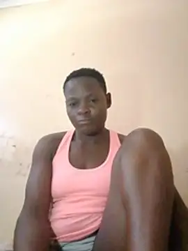 BUBBLY-QWEEN stripchat live cam model