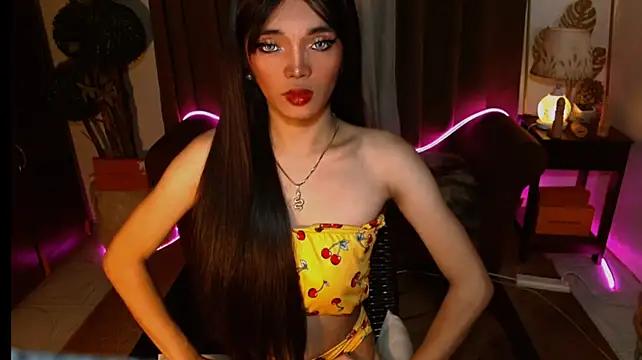 sweet_kyla02 stripchat live cam model