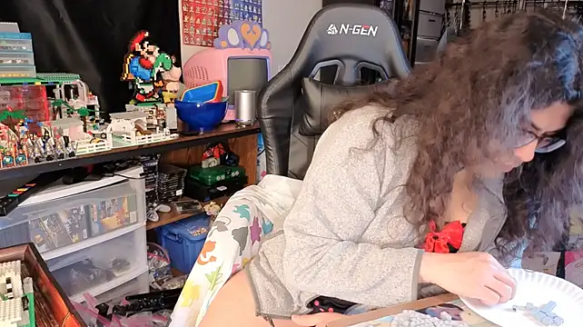 ShinyCherub stripchat live cam model