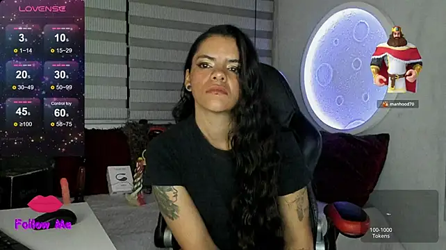 natasha_logan_ stripchat live cam model
