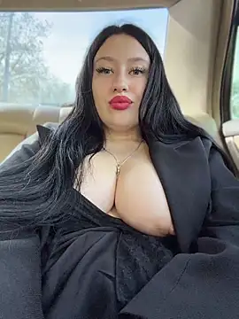 AdinaKan stripchat live cam model