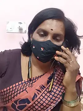 Tamil-Janani stripchat live cam model