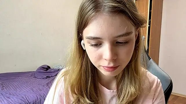 HebrewRiding stripchat live cam model