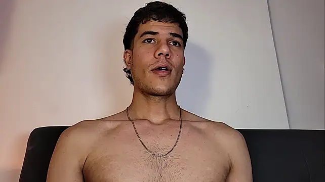 Derek_stud_ stripchat live cam model