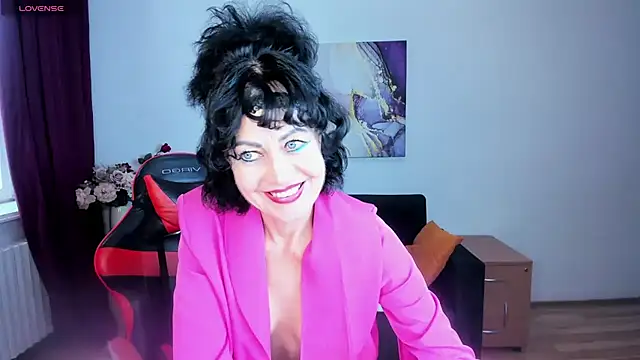 Silvia_Wallec stripchat live cam model