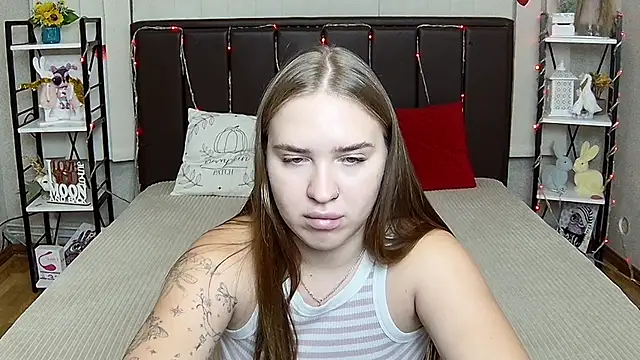 LauraHlot stripchat live cam model