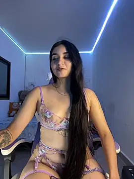 lindssysweet3 stripchat live cam model