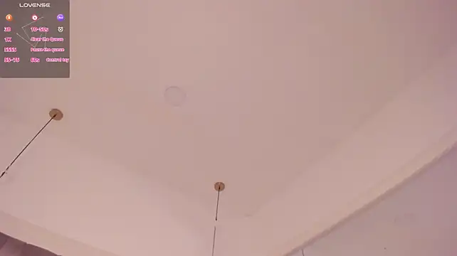 OnlyGia stripchat live cam model