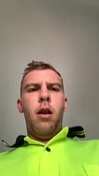 aus_guy93 stripchat live cam model