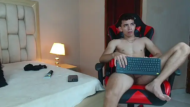 CamiloRoss_ stripchat live cam model