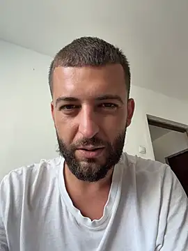 Pablo_Hornyguy95 stripchat live cam model