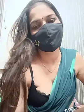 indianliza stripchat live cam model