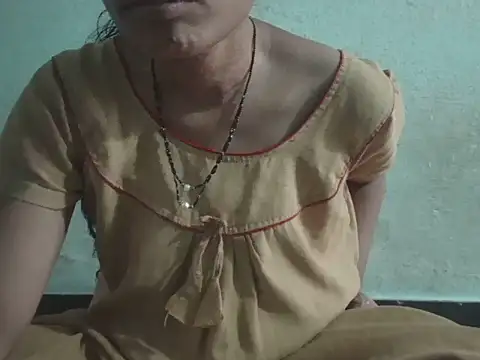 susmitha-telugu stripchat live cam model