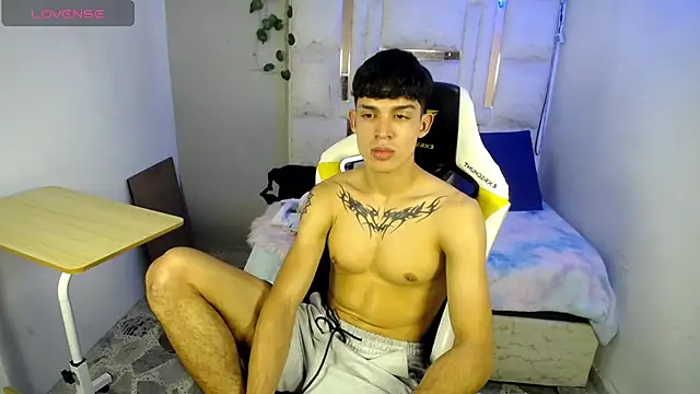 Liom_Gym stripchat live cam model