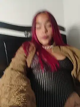NicollCampos stripchat live cam model
