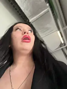 AdinaKan stripchat live cam model