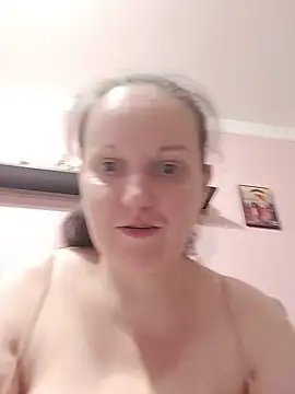 BustyLadyAlma stripchat live cam model