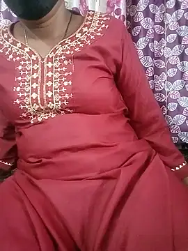 Mounika-Telugu stripchat live cam model