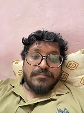 Yours_Teluguboii stripchat live cam model