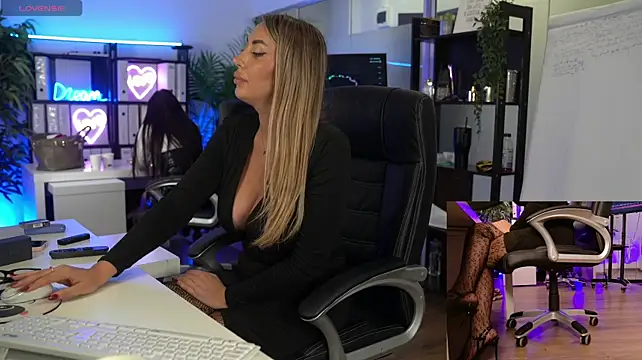 BabesGoWild stripchat live cam model