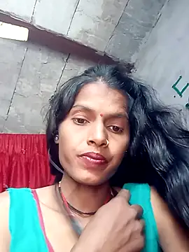 Hotmanisakoli stripchat live cam model