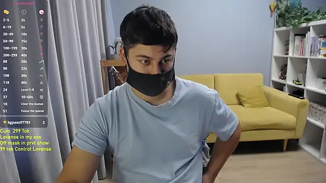 Tomguys stripchat live cam model