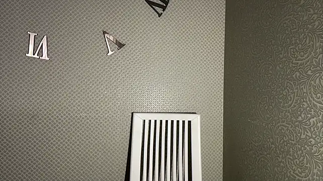 LovieClausing stripchat live cam model