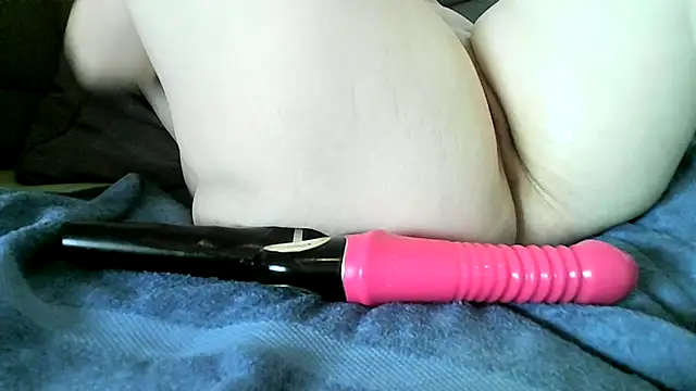 Steffitofuck stripchat live cam model