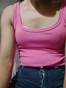 doggy-00 stripchat live cam model