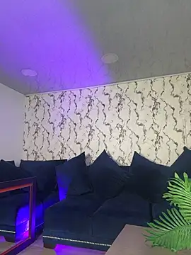Lunaliaa_ stripchat live cam model