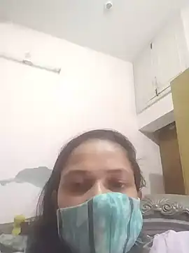 Reema-sharma123 stripchat live cam model