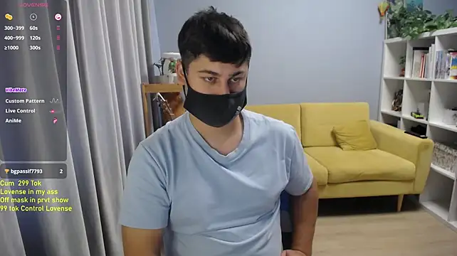 Tomguys stripchat live cam model