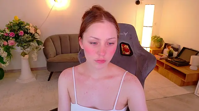 I_m_Regina stripchat live cam model