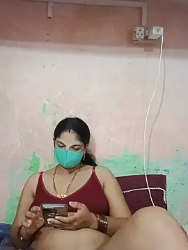 Priyanka_hot88 stripchat live cam model