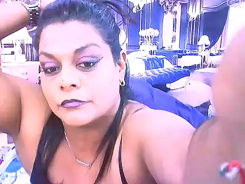 indianCherryPie stripchat live cam model