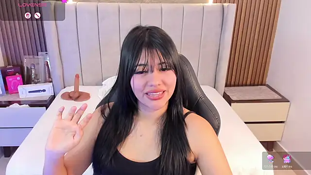 MILLYEVANS1 stripchat live cam model