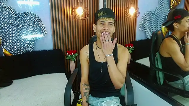 Skinny_cute_Alyer stripchat live cam model