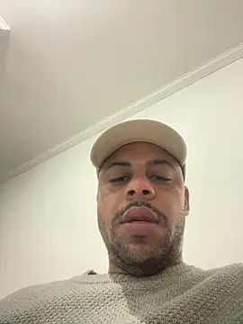 Gabrielhannel12 stripchat live cam model