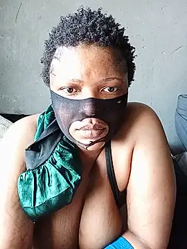 zuluAss89 stripchat live cam model