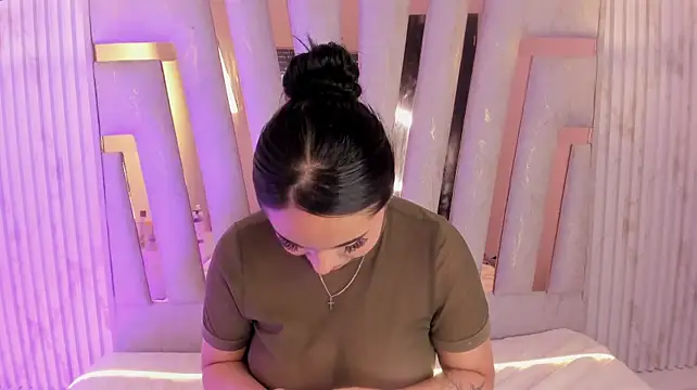 sweetbloomcs stripchat live cam model