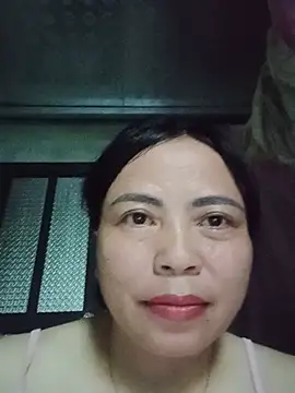 Lee_bee1 stripchat live cam model