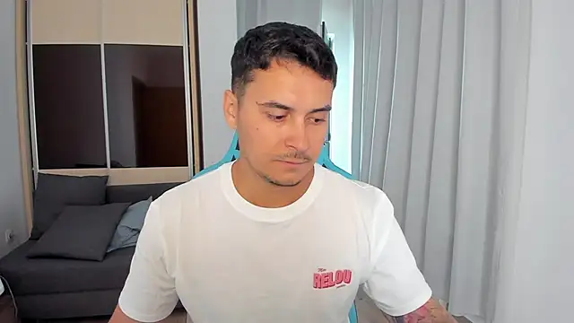 MatMalonne stripchat live cam model