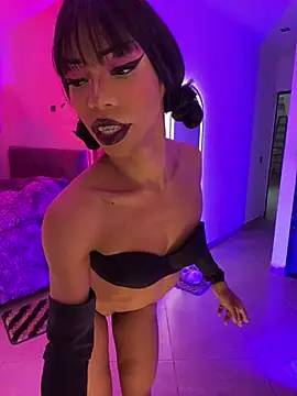 TIFFANY_AND_KAREM_ stripchat live cam model