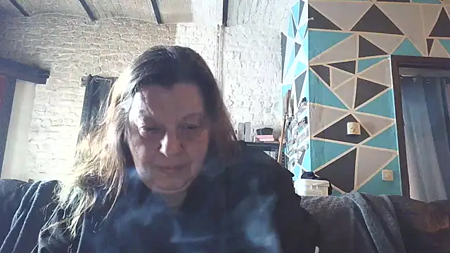 tigresse3 stripchat live cam model