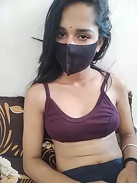 HOT_TAMMNA stripchat live cam model
