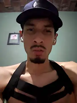 ElBratid stripchat live cam model
