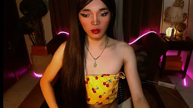 sweet_kyla02 stripchat live cam model