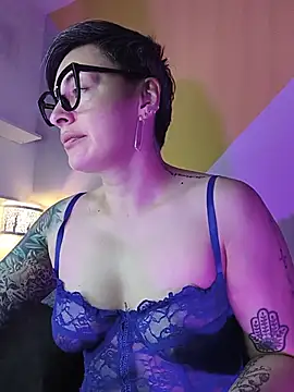 kat_paradise stripchat live cam model