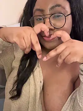MalinaMaxx stripchat live cam model