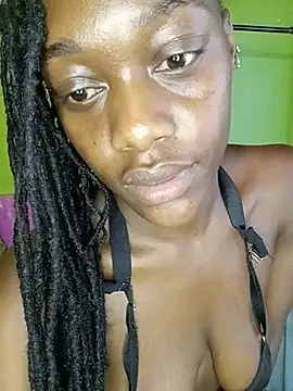 Paulahaze stripchat live cam model